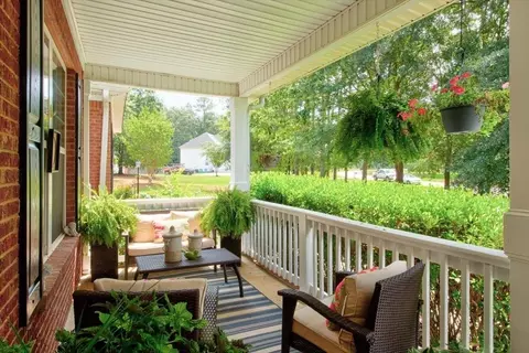 105 Dockside Dr, Jackson, GA 30233 photo 4