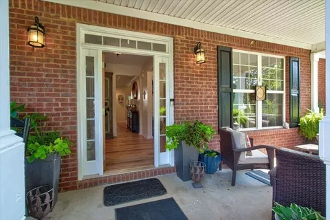 105 Dockside Dr, Jackson, GA 30233 photo 3