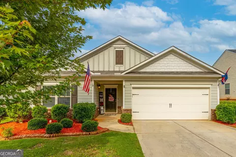 4211 Spruce Trl, Gainesville, GA 30504