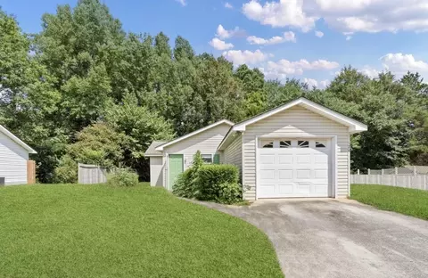 120 Sage Ln, Athens, GA 30607