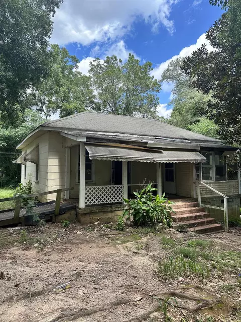 101 E Wood St, Newnan, GA 30263