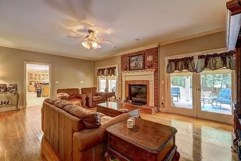 850 Streamside Dr, Mcdonough, GA 30252 photo 17