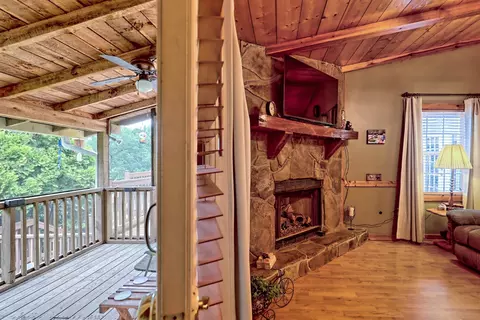 33 Bretts Dr, Tiger, GA 30576 photo 27
