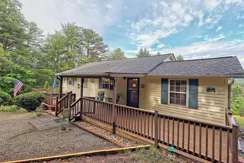 33 Bretts Dr, Tiger, GA 30576 photo 2