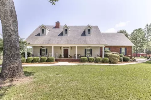 658 Running Bear Rd, Dry Branch, GA 31020