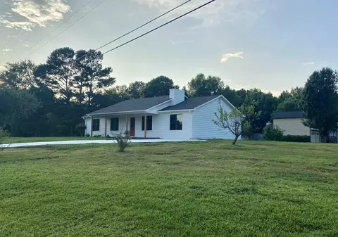 77 Meadows Ln, Dallas, GA 30157