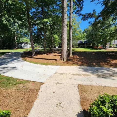 153 Hayes Cir, Rex, GA 30273 photo 6