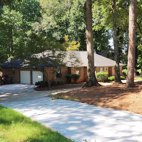 153 Hayes Cir, Rex, GA 30273 photo 1
