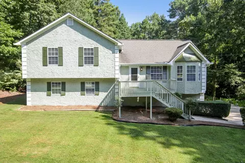 3055 Chelsea Ln, Acworth, GA 30102