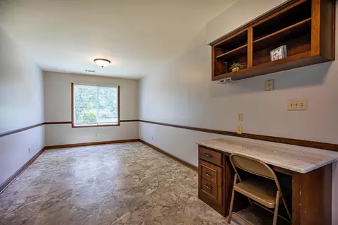 203 Lake Forest Dr, Lagrange, GA 30240 photo 5