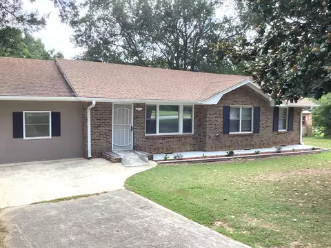 6104 Monica Dr, Morrow, GA 30260 photo 1