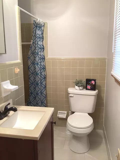 6104 Monica Dr, Morrow, GA 30260 photo 12