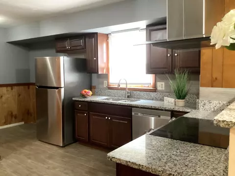 6104 Monica Dr, Morrow, GA 30260 photo 5