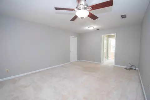 216 E Yorktown Dr, Lagrange, GA 30240 photo 23
