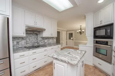 216 E Yorktown Dr, Lagrange, GA 30240 photo 17