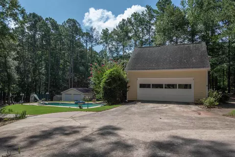 216 E Yorktown Dr, Lagrange, GA 30240 photo 6