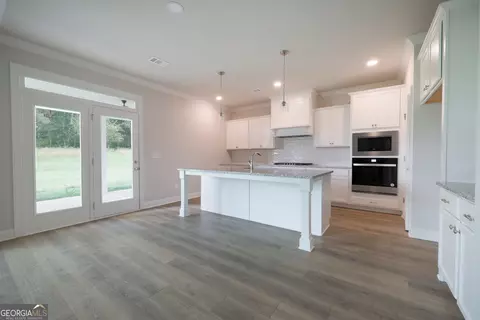 Entry Way - 868 Smith Mill Rd #9, Winder, GA 30680 photo 3 of 8