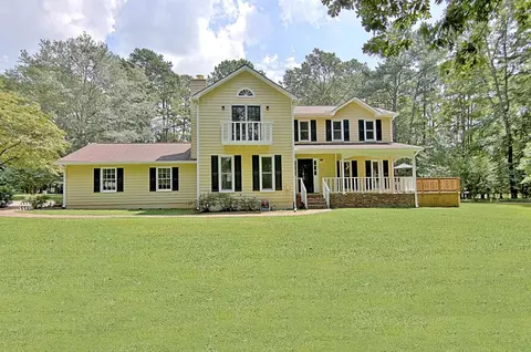 394 Callaway Rd, Fayetteville, GA 30215