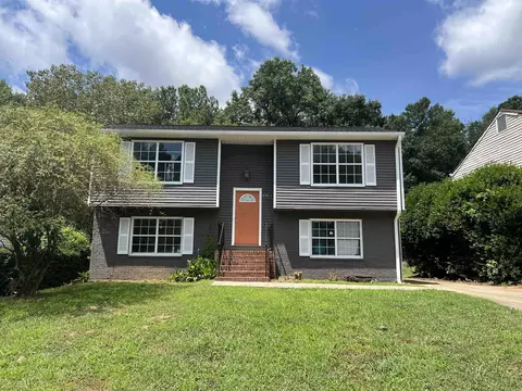 5557 Pine Gate Dr, Atlanta, GA 30349