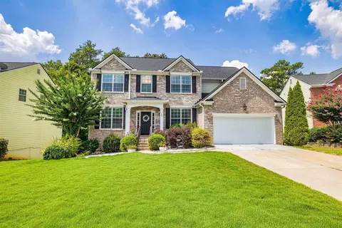 719 Pine Grove Cir, Peachtree City, GA 30269