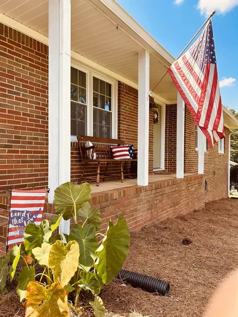 44 North Ave, Temple, GA 30179