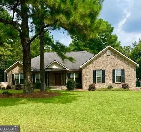 133 Sweet Briar Trl, Statesboro, GA 30461