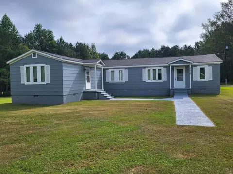 2215 Phillips Rd, Lanett, AL 36863