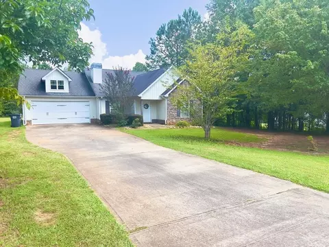 97 Richmond Dr, Lagrange, GA 30240 photo 16