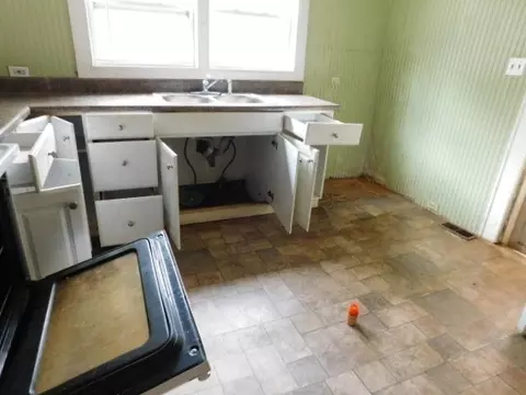 207 Forrest Ave, Thomaston, GA 30286 photo 4