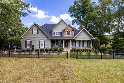 203 Tumbling Shoals Dr, Gray, GA 31032