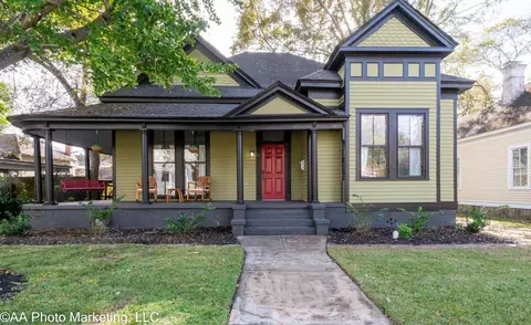 2324 Clayton St, Macon, GA 31204