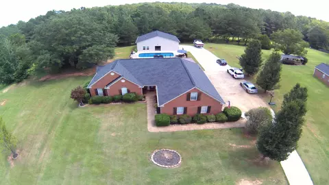 737 John Lovelace Rd, Lagrange, GA 30241
