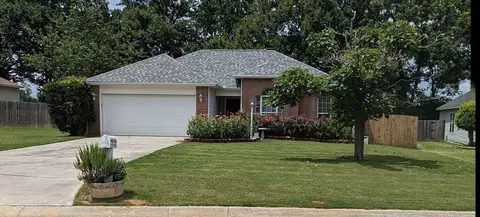 116 St Brendands Dr, Bonaire, GA 31005