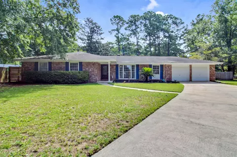 3 Chesterfield Cv, Savannah, GA 31419