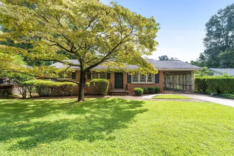 1529 Delia Dr, Decatur, GA 30033