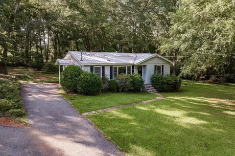 61 Simonton Bridge Rd, Watkinsville, GA 30677