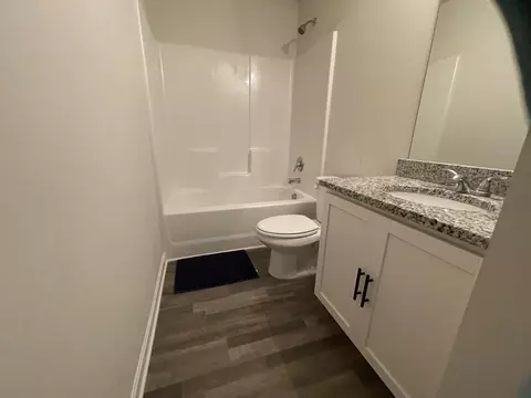 202 Tamarack Dr, Lagrange, GA 30241 photo 6