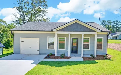 18 Julious Dr, Toccoa, GA 30577 photo 2