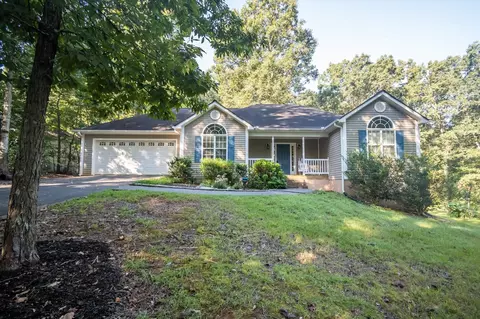 139 Candlestick Dr, Hull, GA 30646