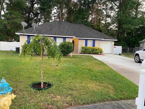 109 Regal Ct, Savannah, GA 31410
