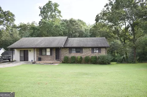 4921 Merlin Dr, Oakwood, GA 30566