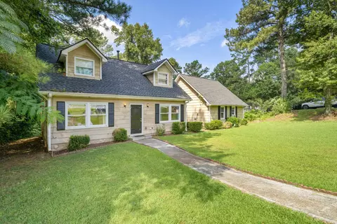 3301 Corktree Trl, Lithonia, GA 30038