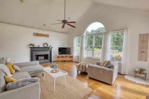 1041 Devon Dr, Madison, GA 30650 photo 38