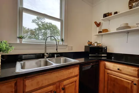 1041 Devon Dr, Madison, GA 30650 photo 22