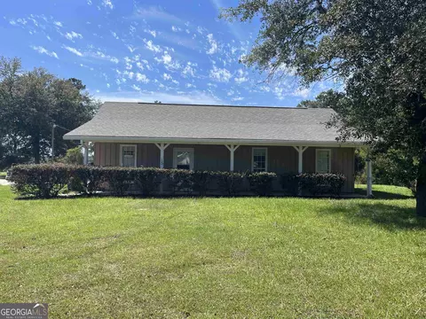 15 Wren Ln, Folkston, GA 31537