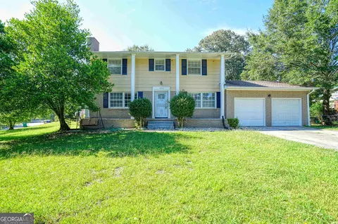 10519 Flicker Ct, Jonesboro, GA 30238