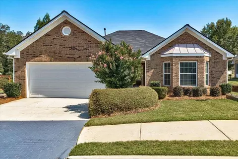208 Prominent Loop, Mcdonough, GA 30253 photo 1