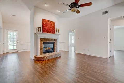 208 Prominent Loop, Mcdonough, GA 30253 photo 6