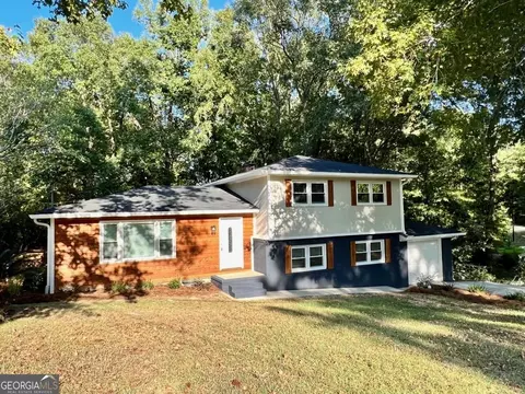 1137 Roundtable Ln, Macon, GA 31220