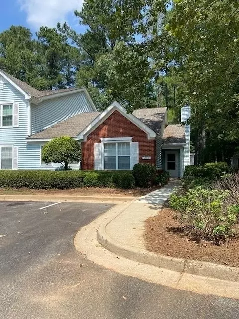5017 Brookside Ct, Alpharetta, GA 30004